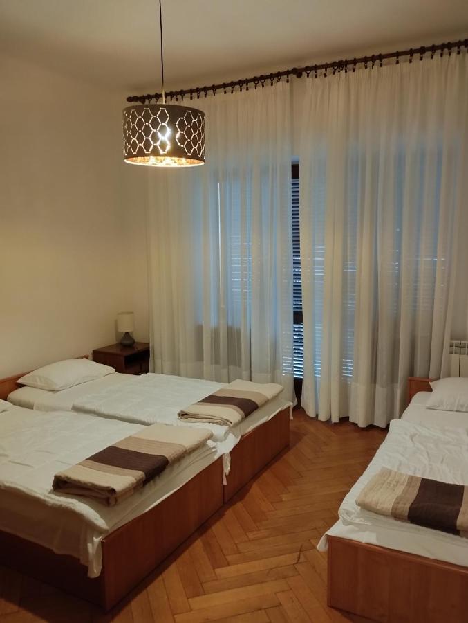 Dck Apartments กอสเตรนา ภายนอก รูปภาพ