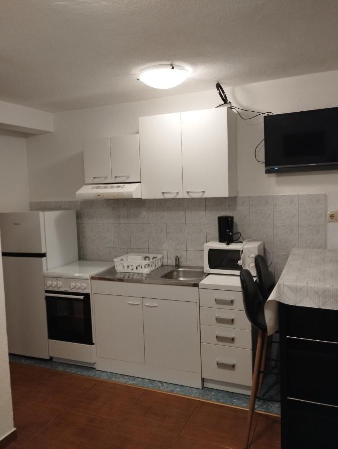 Dck Apartments กอสเตรนา ภายนอก รูปภาพ