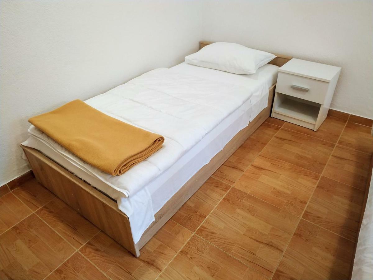 Dck Apartments กอสเตรนา ภายนอก รูปภาพ